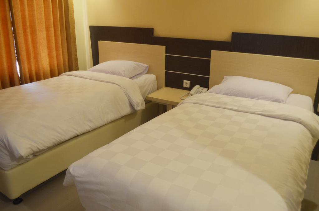 M Hotel Mataram Quarto foto